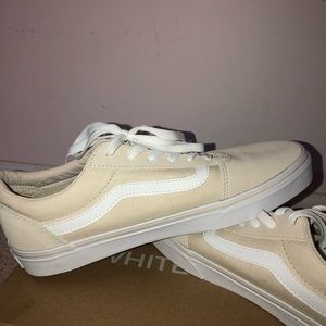 tan low top vans